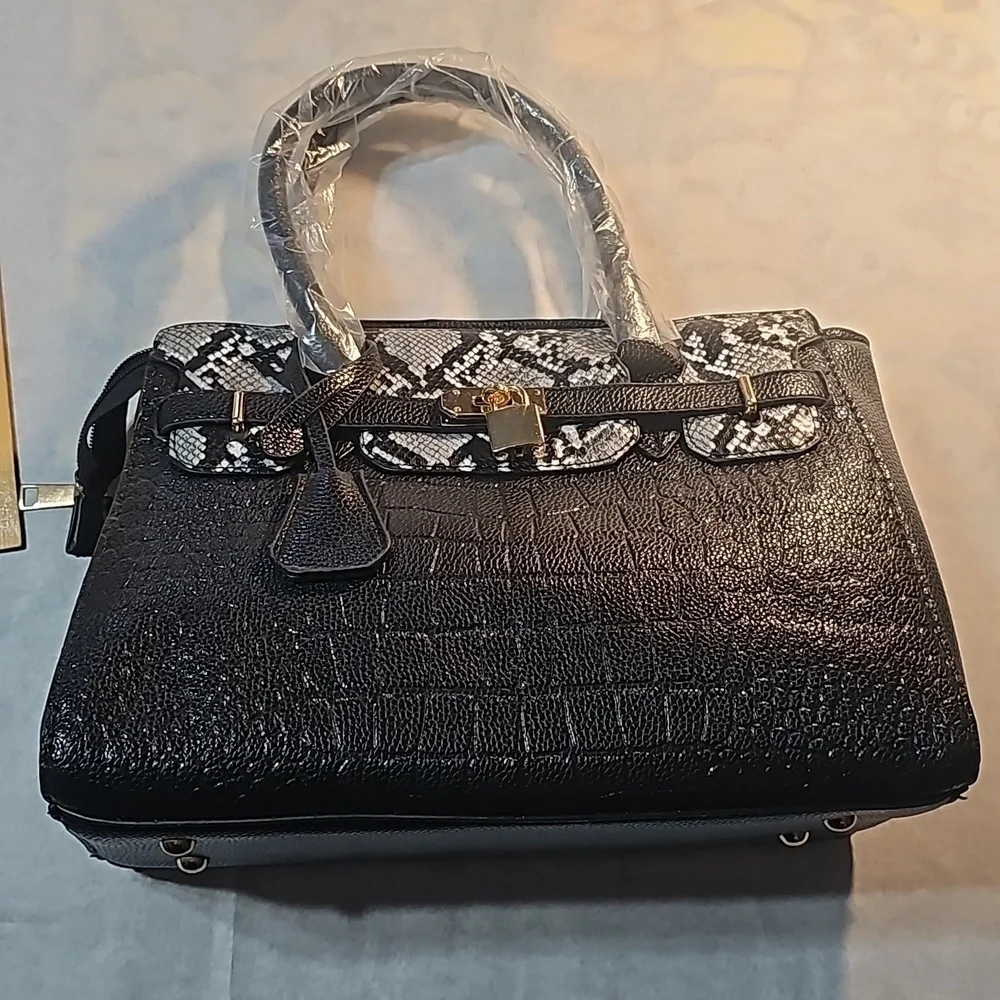 Fancy Black Pocketbook Purse NWOT